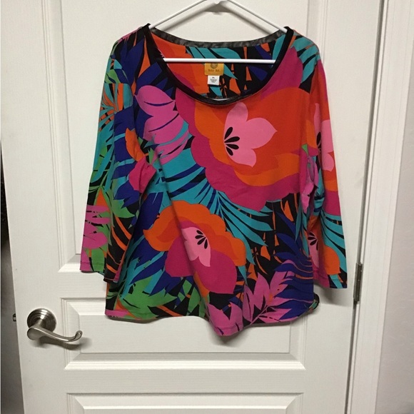 Colorful XL by Ruby Rd. - Picture 1 of 3